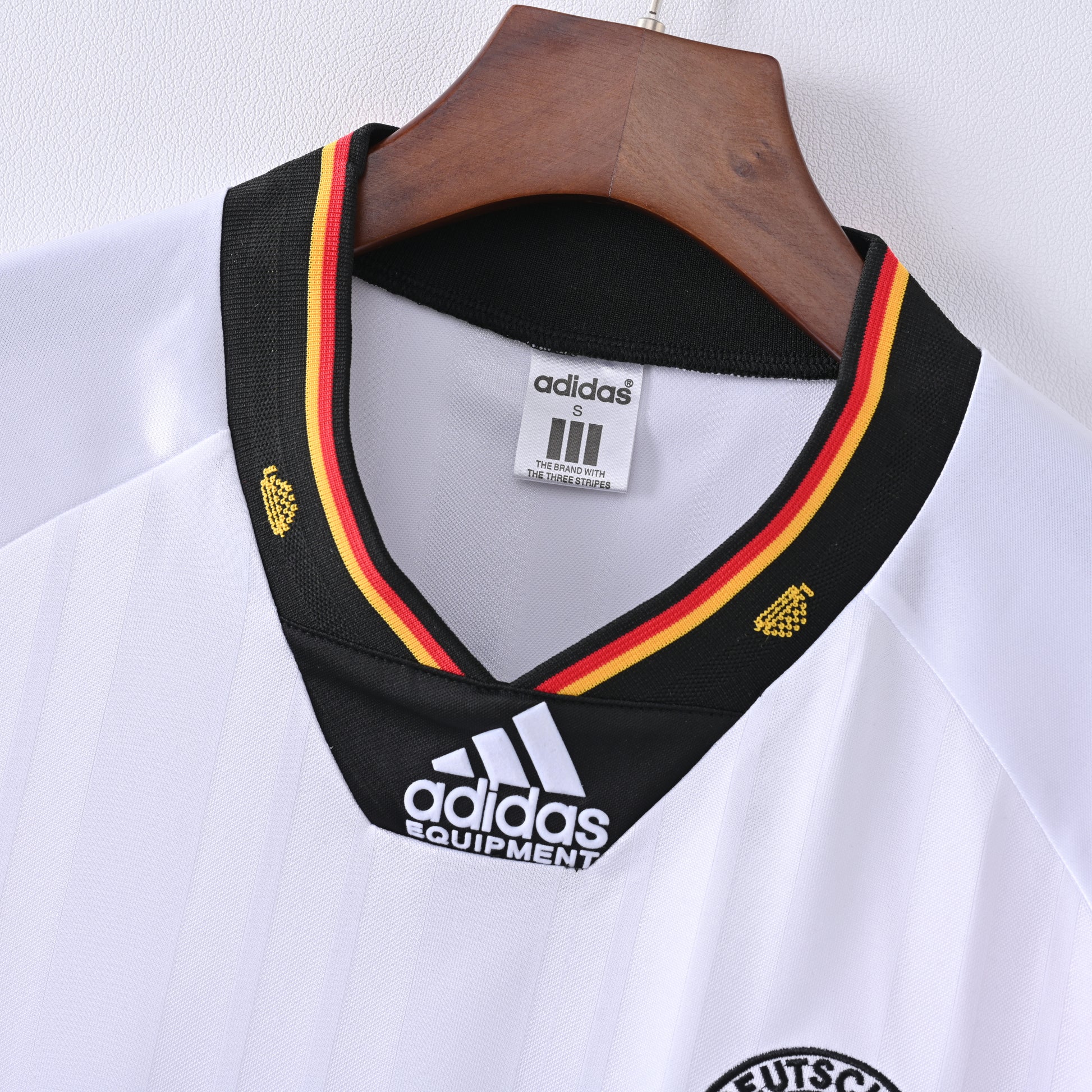 CAMISETA ALEMANIA 1990 – LA CAMPEONA DE ITALIA